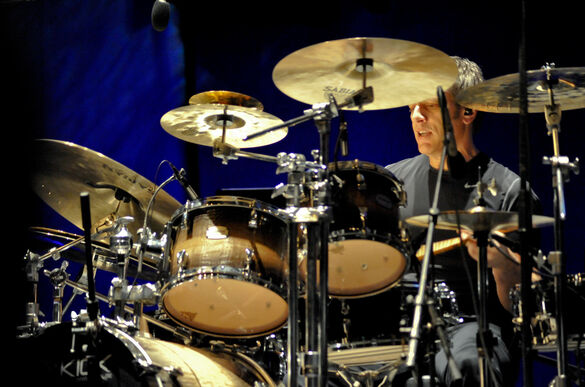 Dave Weckl, Madonna, Elvis Presley, Frank Sinatra, Mona Lisa,