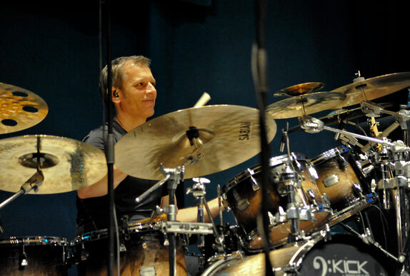 Dave Weckl, Madonna, Elvis Presley, Frank Sinatra, Mona Lisa,